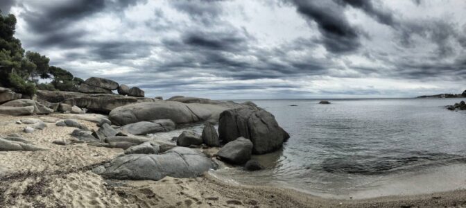 Encara que el temps sigui una mica ennuvolat, la Costa Brava encara té una bellesa impressionant